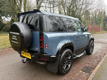 Used Land Rover Defender 2022 for sale - 77011696: Photo