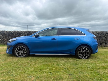Used Kia Ceed 2023 for sale - 79112348: Photo