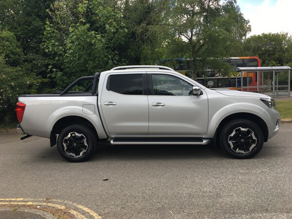 Used Nissan Navara 2021 for sale - 74707355: Photo 2