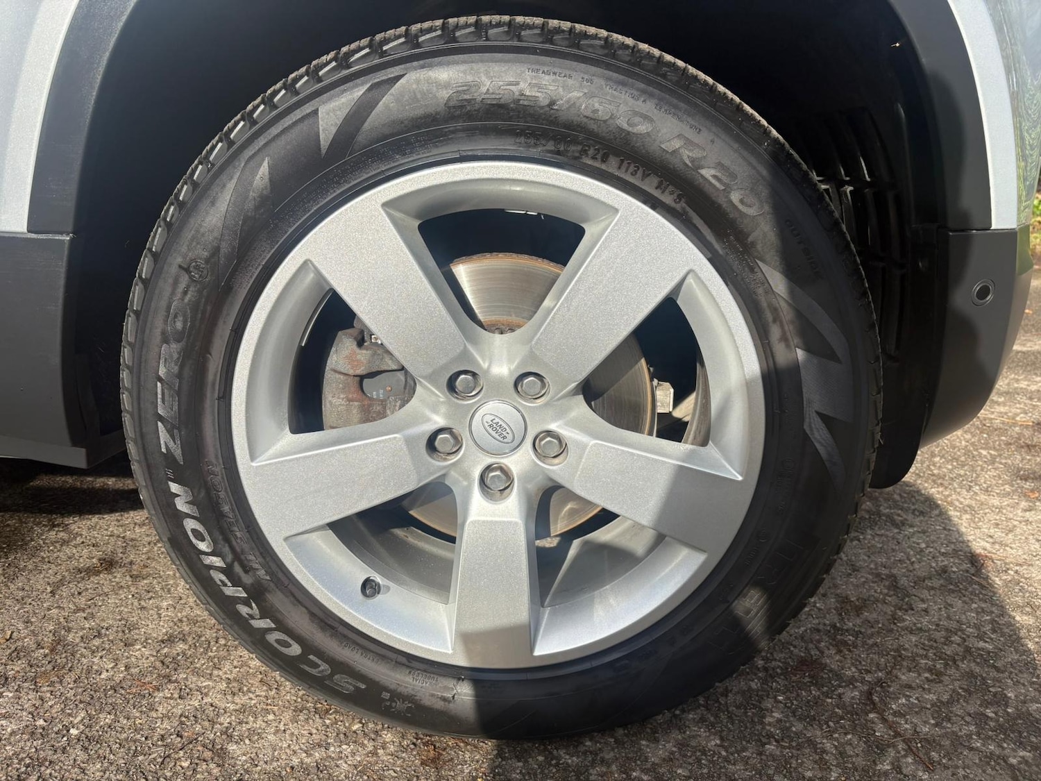 Used Land Rover Defender 2021 for sale - 77628804: Photo 10