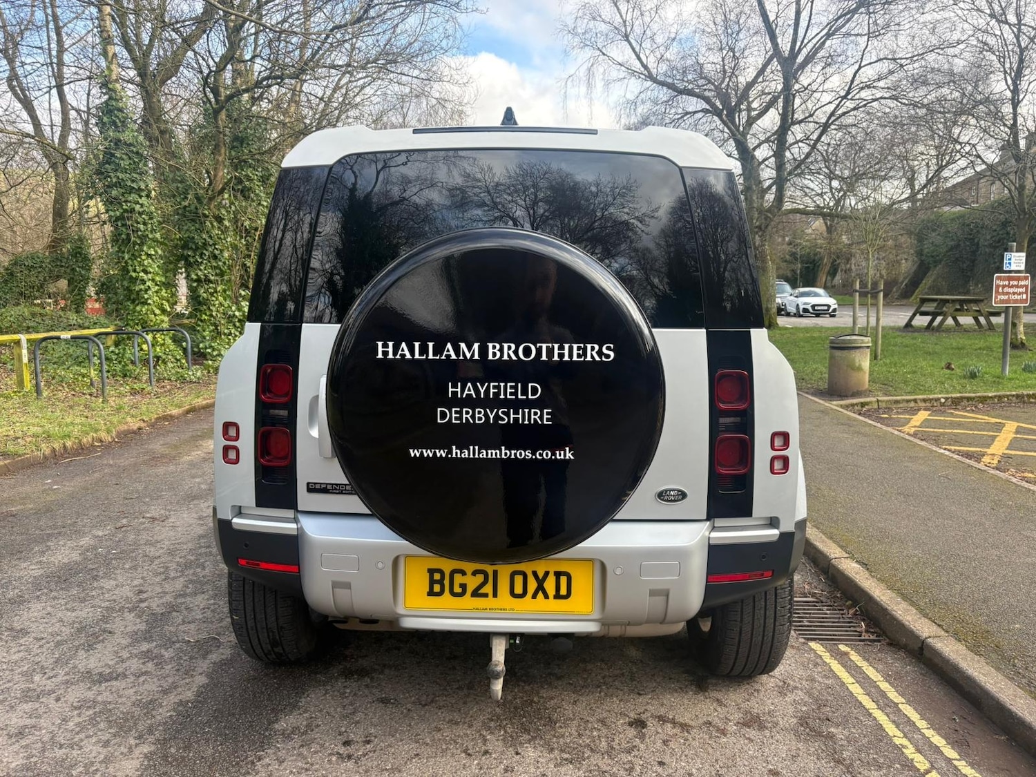 Used Land Rover Defender 2021 for sale - 77628804: Photo 2