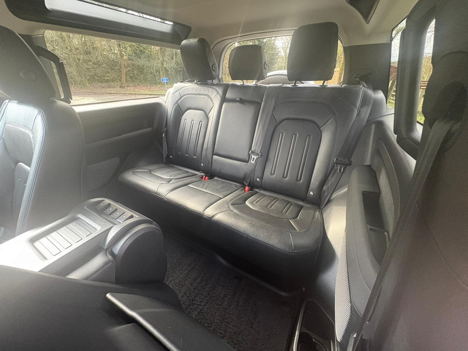 Used Land Rover Defender 2021 for sale - 77628804: Photo 9