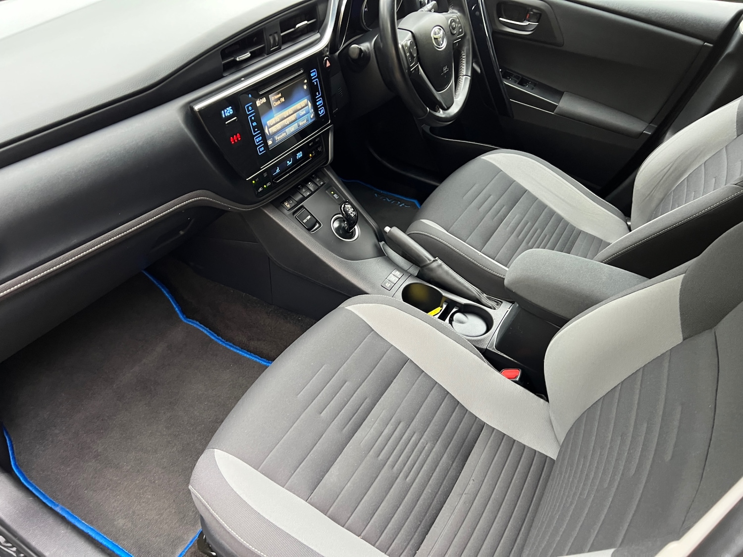 Used Toyota Auris 2017 for sale - 76309630: Photo 15