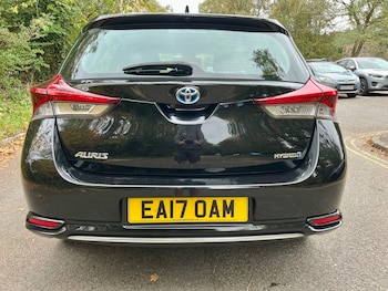 Used Toyota Auris 2017 for sale - 76309630: Photo