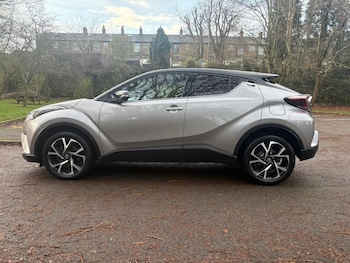 Used Toyota C-HR 2017 for sale - 76844768: Photo