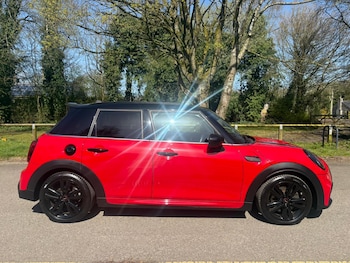 Used MINI Hatch 2021 for sale - 78053158: Photo