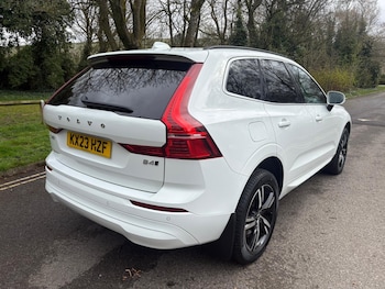 Used Volvo XC60 2023 for sale - 77973581: Photo