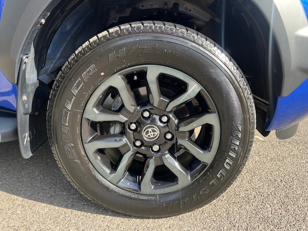 Used Toyota Hilux 2023 for sale - 74353356: Photo 8