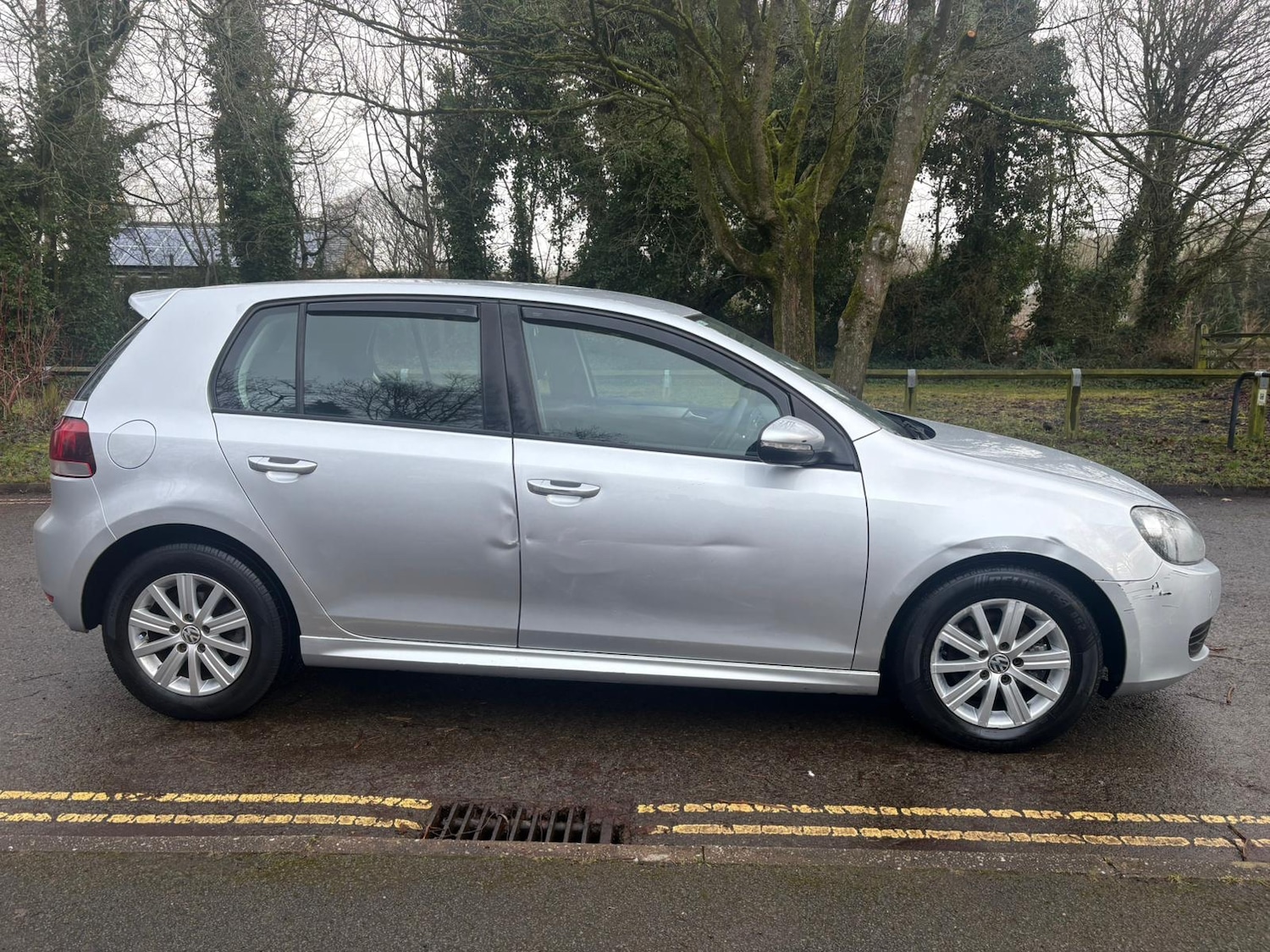 Used Volkswagen Golf 2012 for sale - 77555177: Photo 2