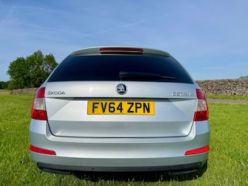 Used Skoda Octavia 2015 for sale - 78680340: Photo