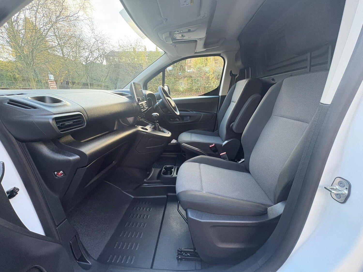 Used Toyota ProAce 2023 for sale - 76588334: Photo 10