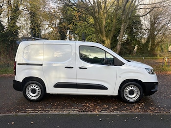 Used Toyota ProAce 2023 for sale - 76588334: Photo