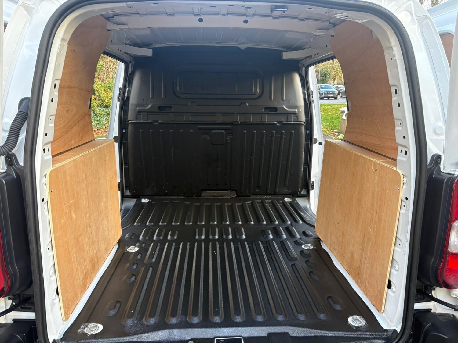 Used Toyota ProAce 2023 for sale - 76588334: Photo 8