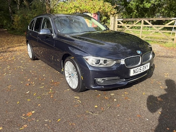 2015 (15) - 320d xDrive Luxury 5dr Step Auto [Business Media]