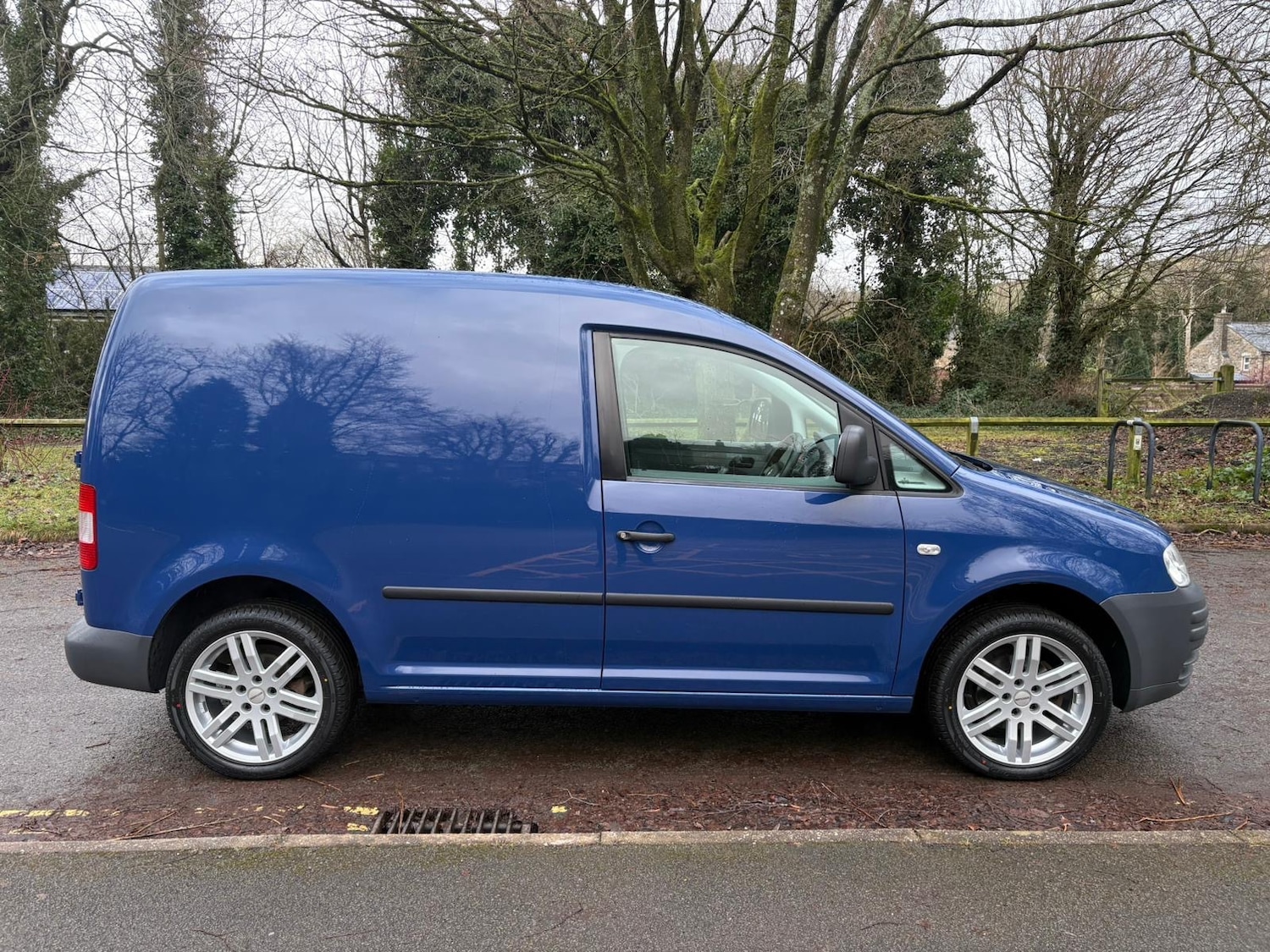 Used Volkswagen Caddy 2007 for sale - 77234237: Photo 2