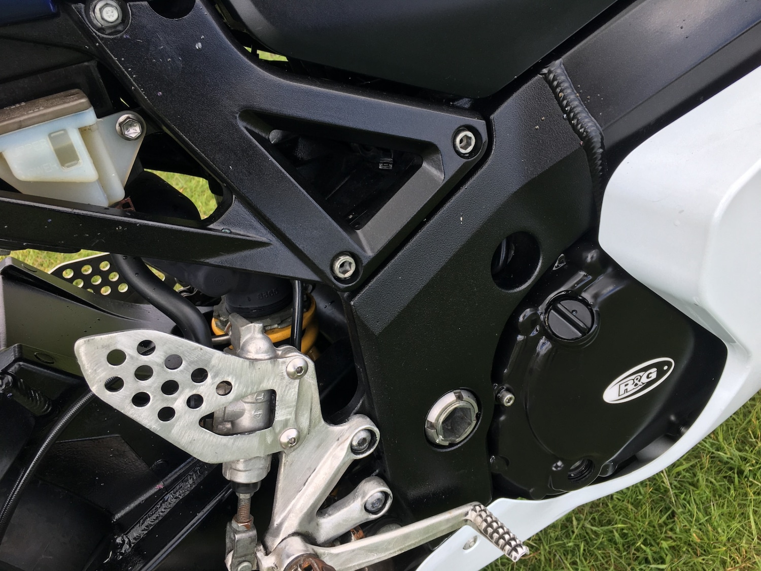 Used Suzuki GSX-R 2005 for sale - 78596189: Photo 10