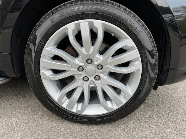 Used Land Rover Range Rover Sport 2018 for sale - 74377696: Photo 8