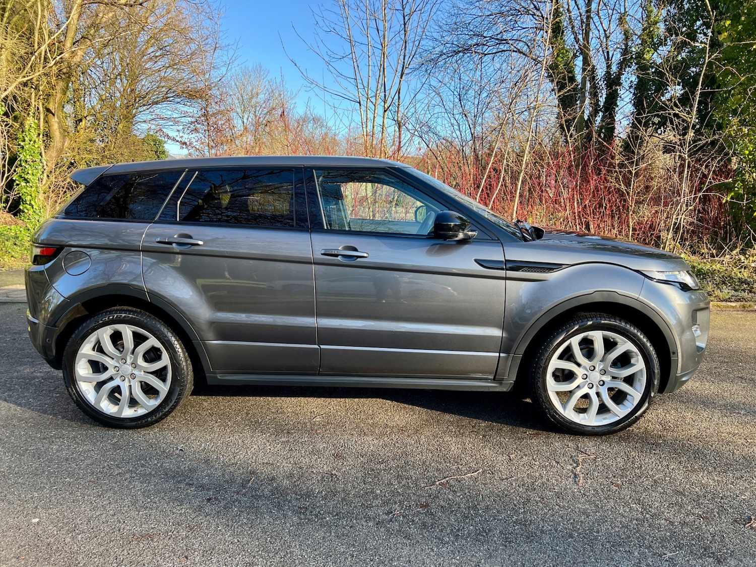 Used Land Rover Range Rover Evoque 2015 for sale - 77554965: Photo 2