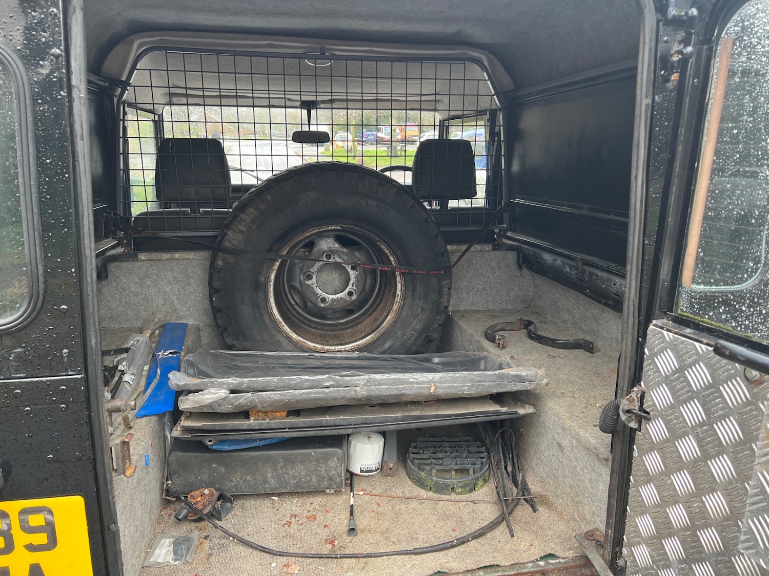 Used Land Rover Defender 90 1986 for sale - 76845421: Photo 11