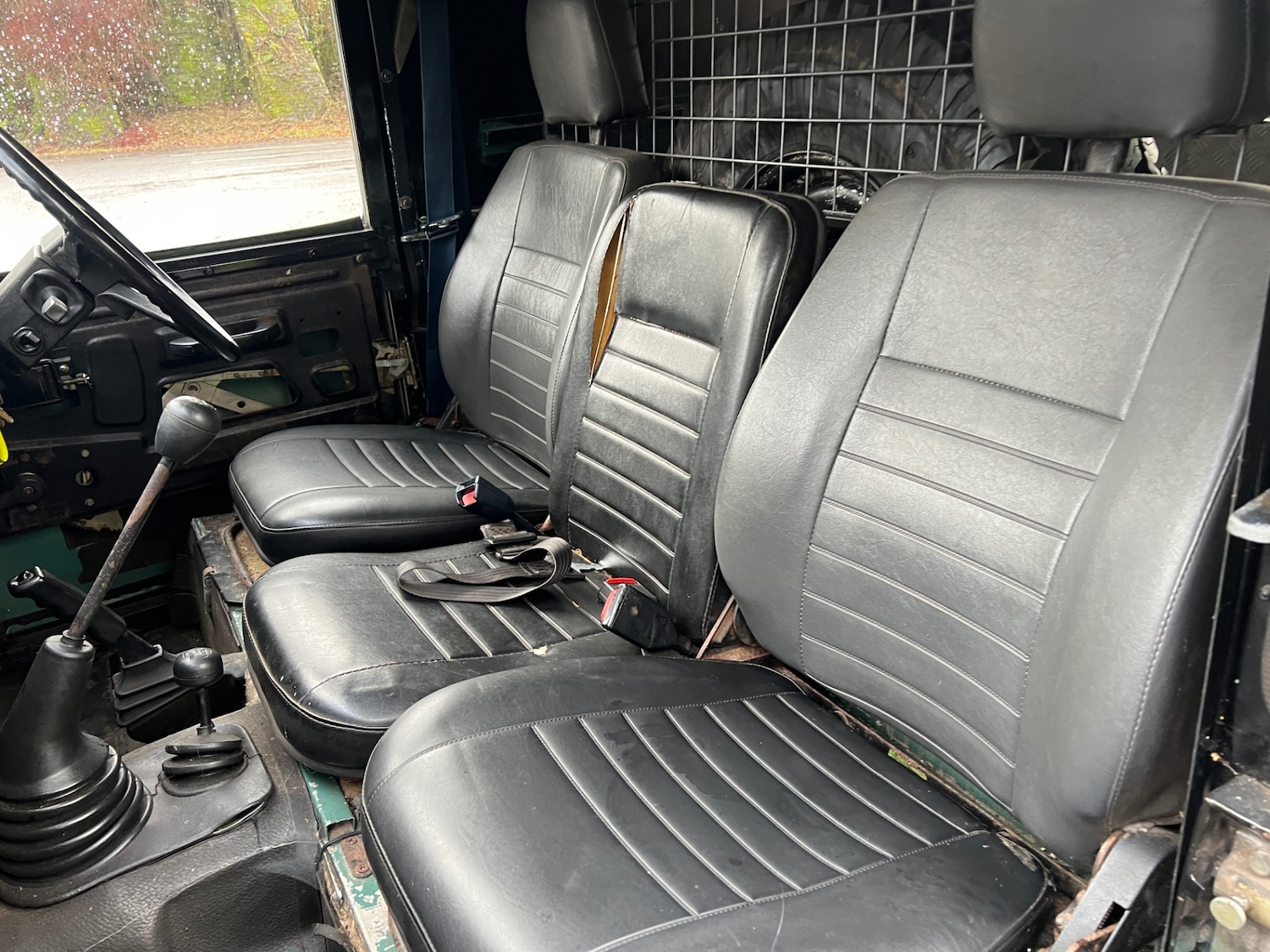 Used Land Rover Defender 90 1986 for sale - 76845421: Photo 12