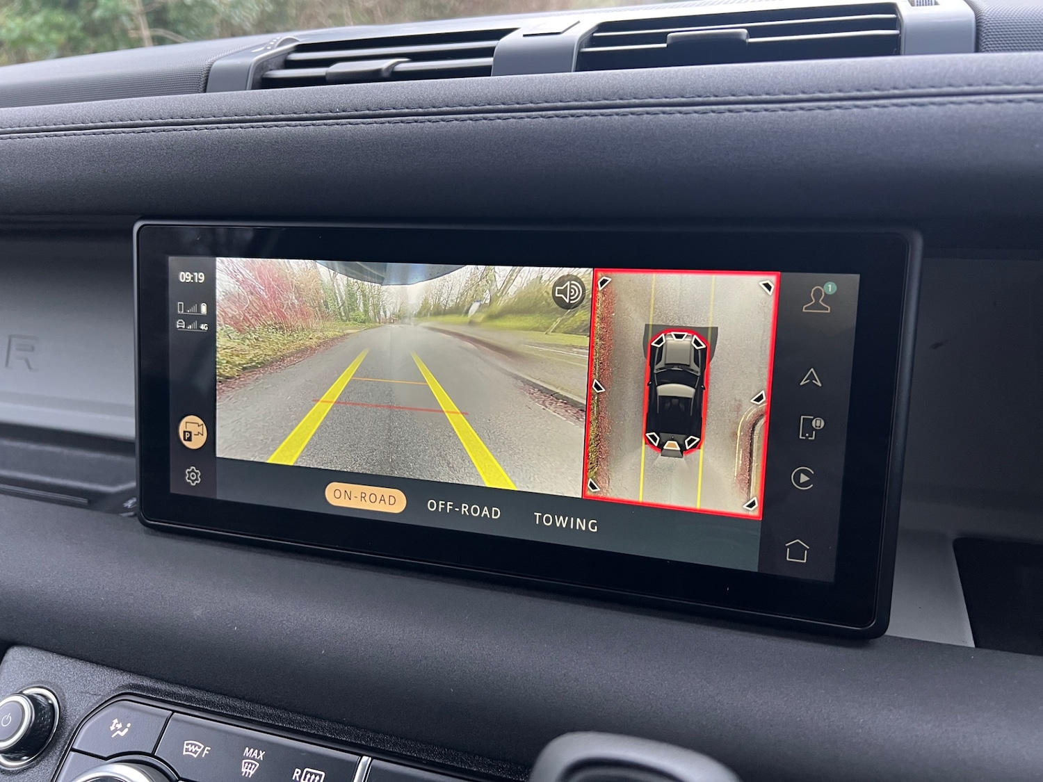 Used Land Rover Defender 2021 for sale - 77167696: Photo 19