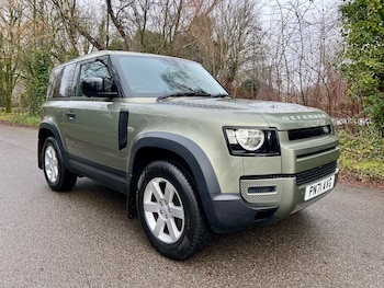 Land Rover Defender feature image