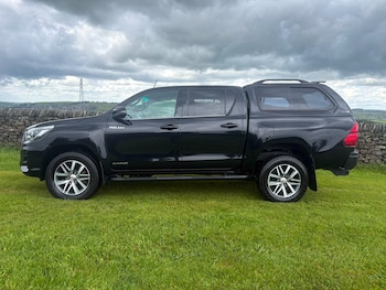 Used Toyota Hilux 2020 for sale - 78825593: Photo