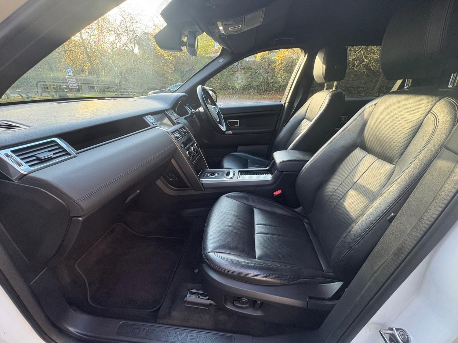 Used Land Rover Discovery Sport 2019 for sale - 76588210: Photo 8