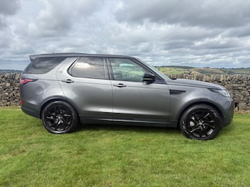 Used Land Rover Discovery 2018 for sale - 79813852: Photo