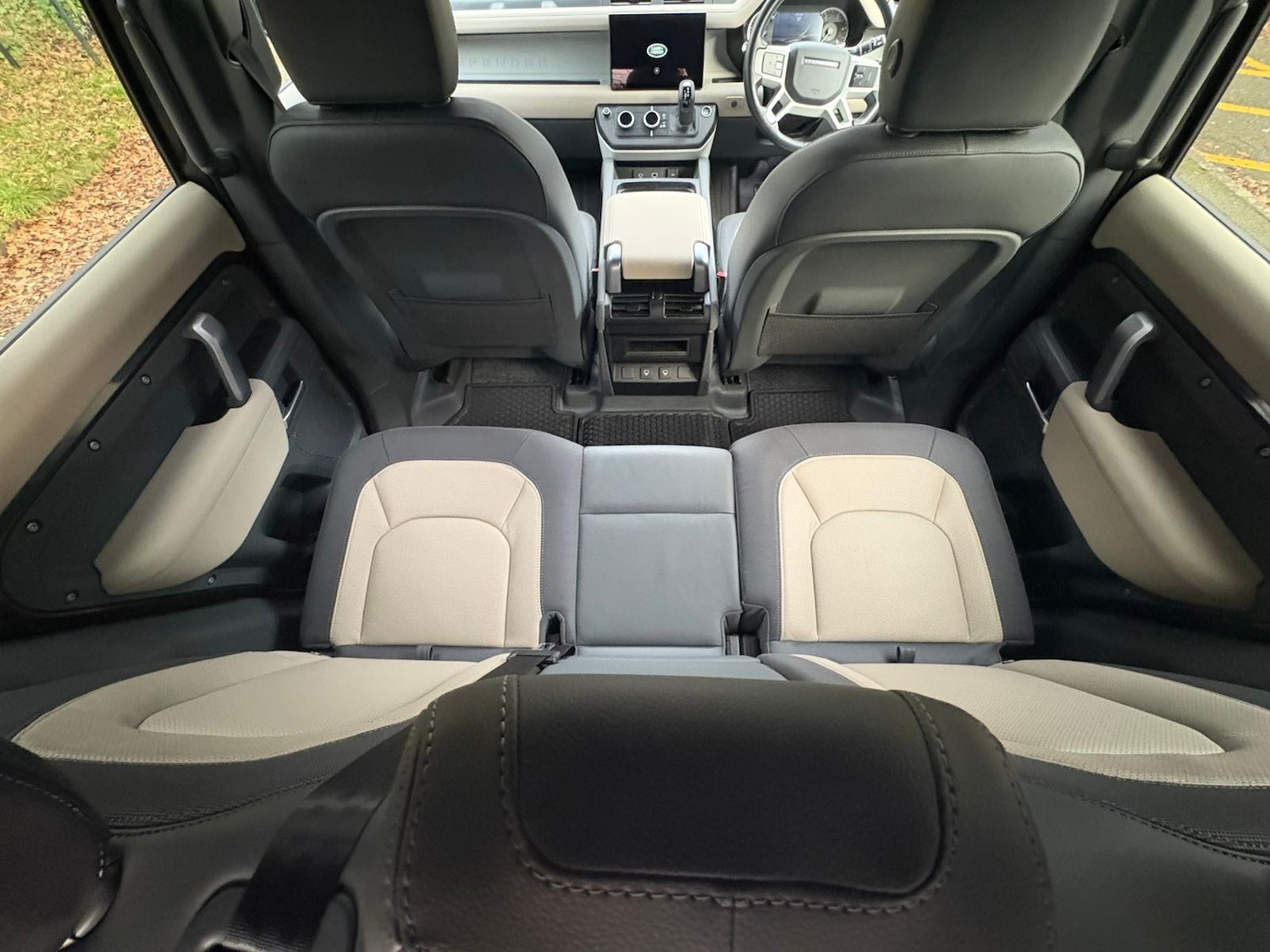 Used Land Rover Defender 2022 for sale - 76722385: Photo 13