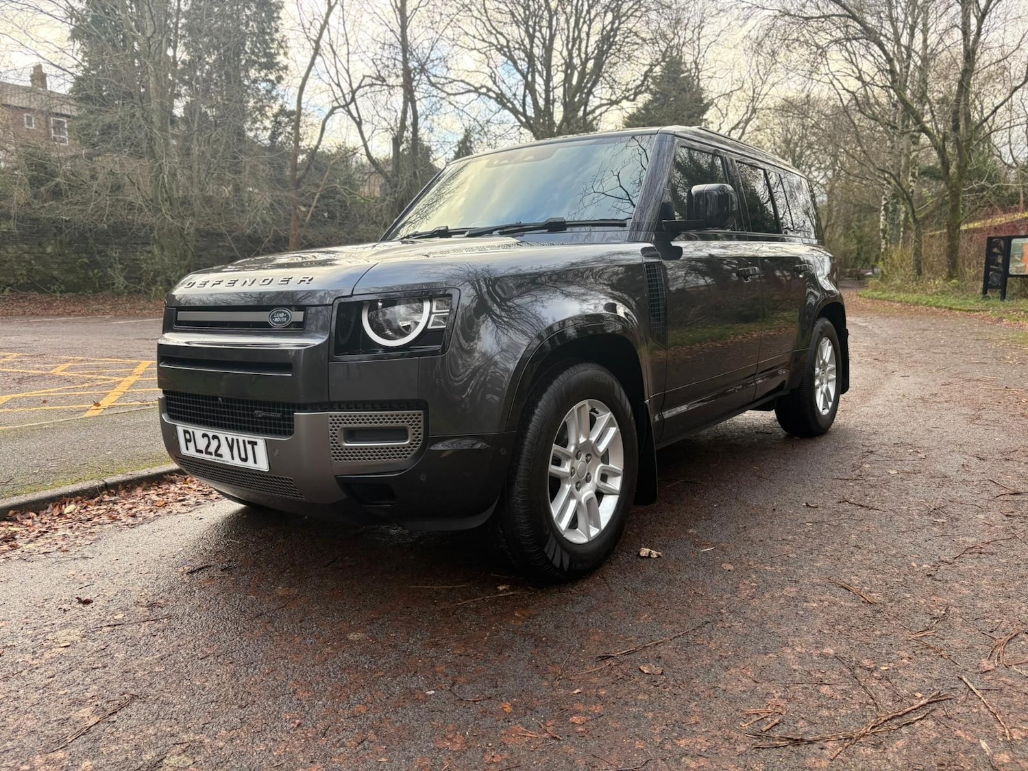 Used Land Rover Defender 2022 for sale - 76722385: Photo 3