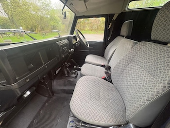 Used Land Rover Defender 2003 for sale - 78296423: Photo