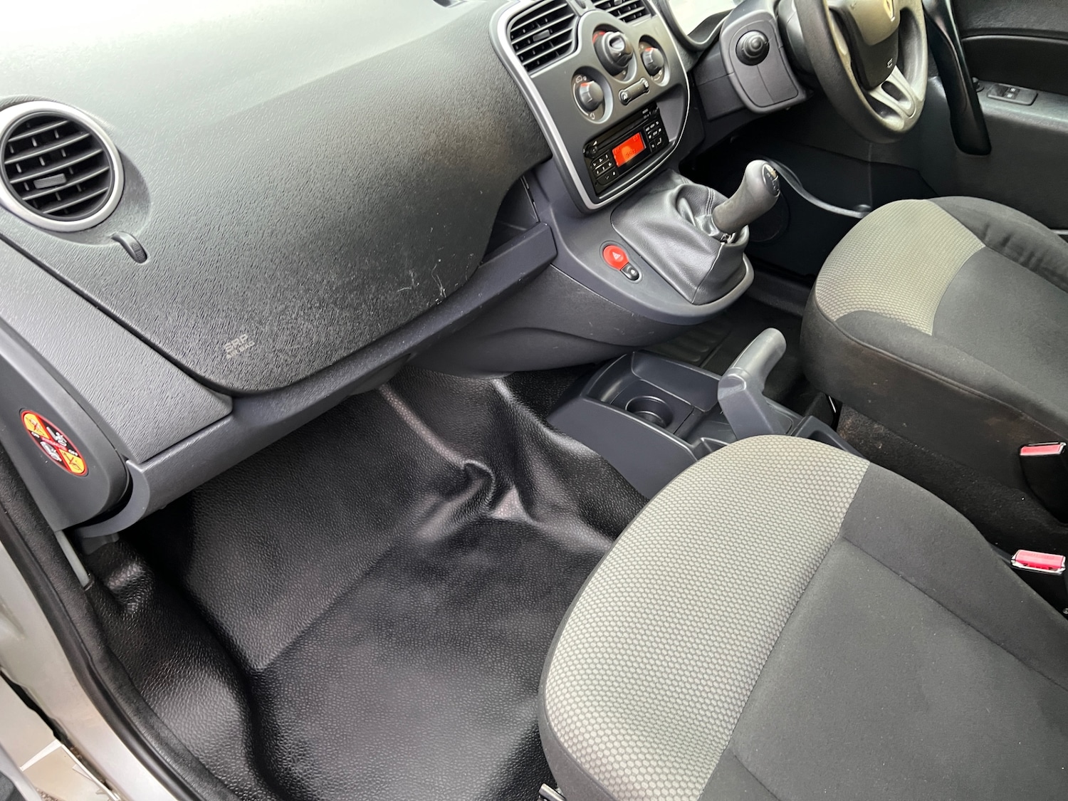 Used Renault Kangoo 2018 for sale - 76516139: Photo 14