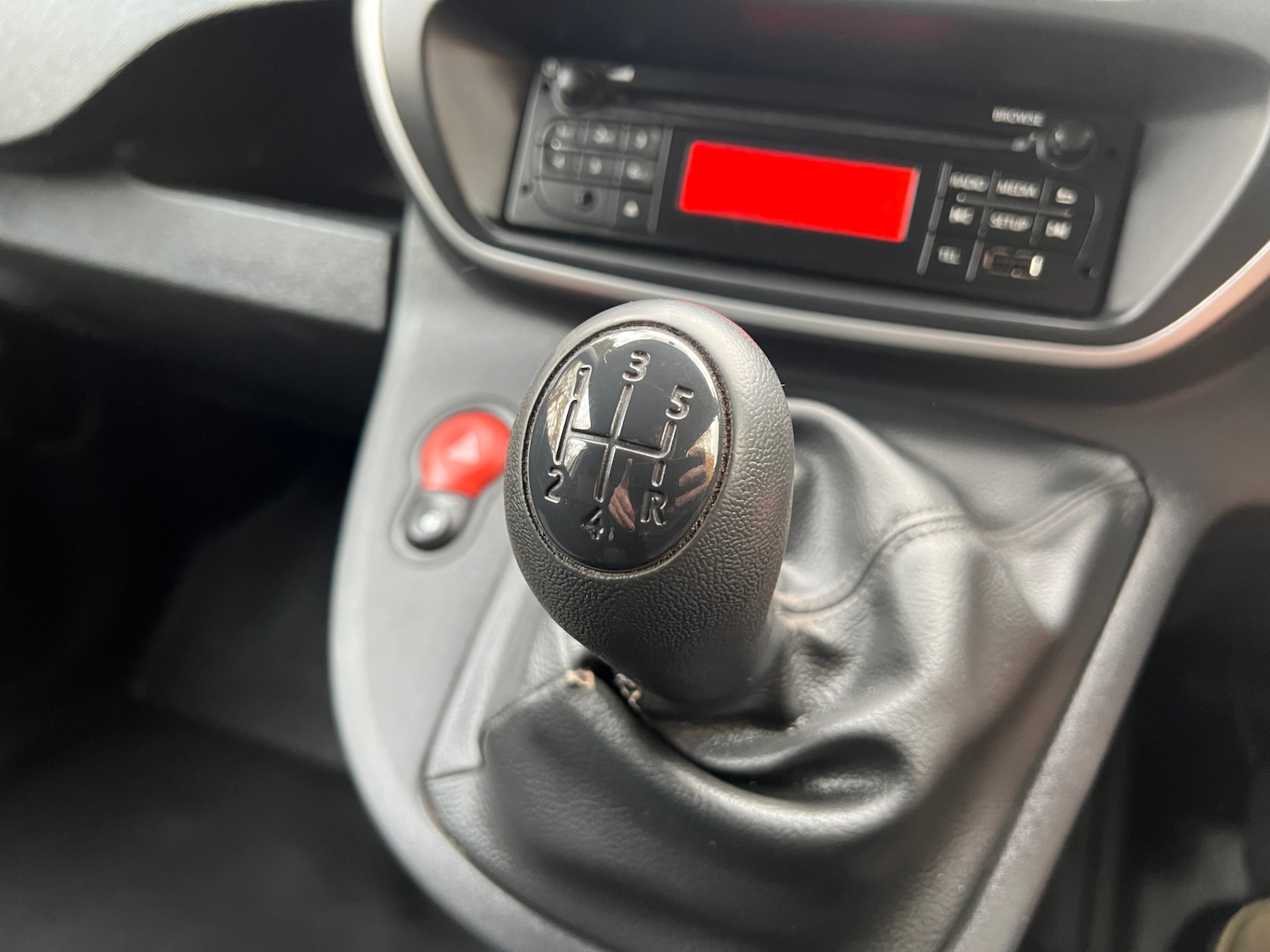 Used Renault Kangoo 2018 for sale - 76516139: Photo 17