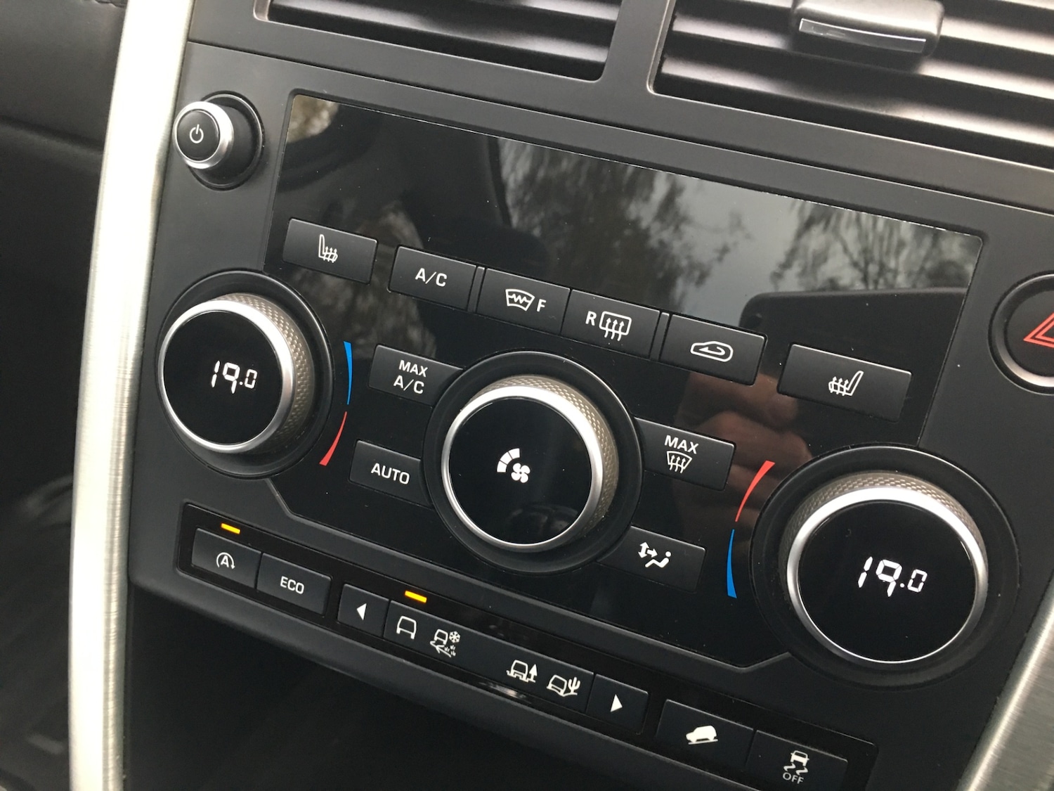 Used Land Rover Discovery Sport 2015 for sale - 76374421: Photo 10