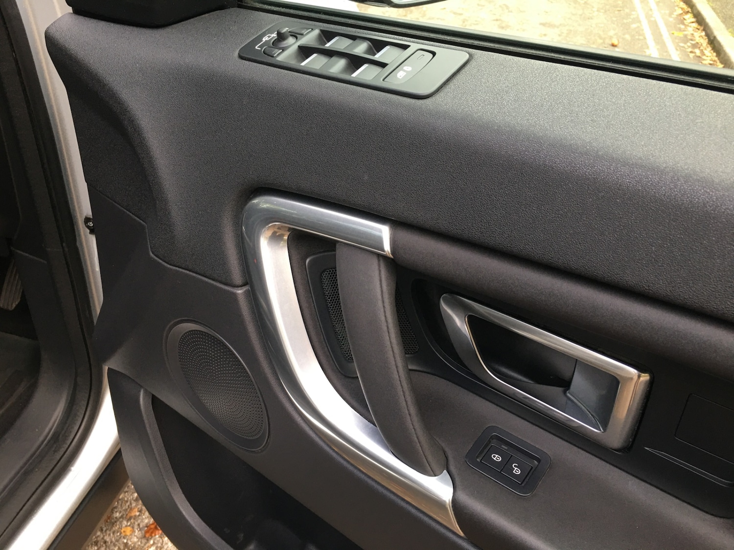 Used Land Rover Discovery Sport 2015 for sale - 76374421: Photo 13