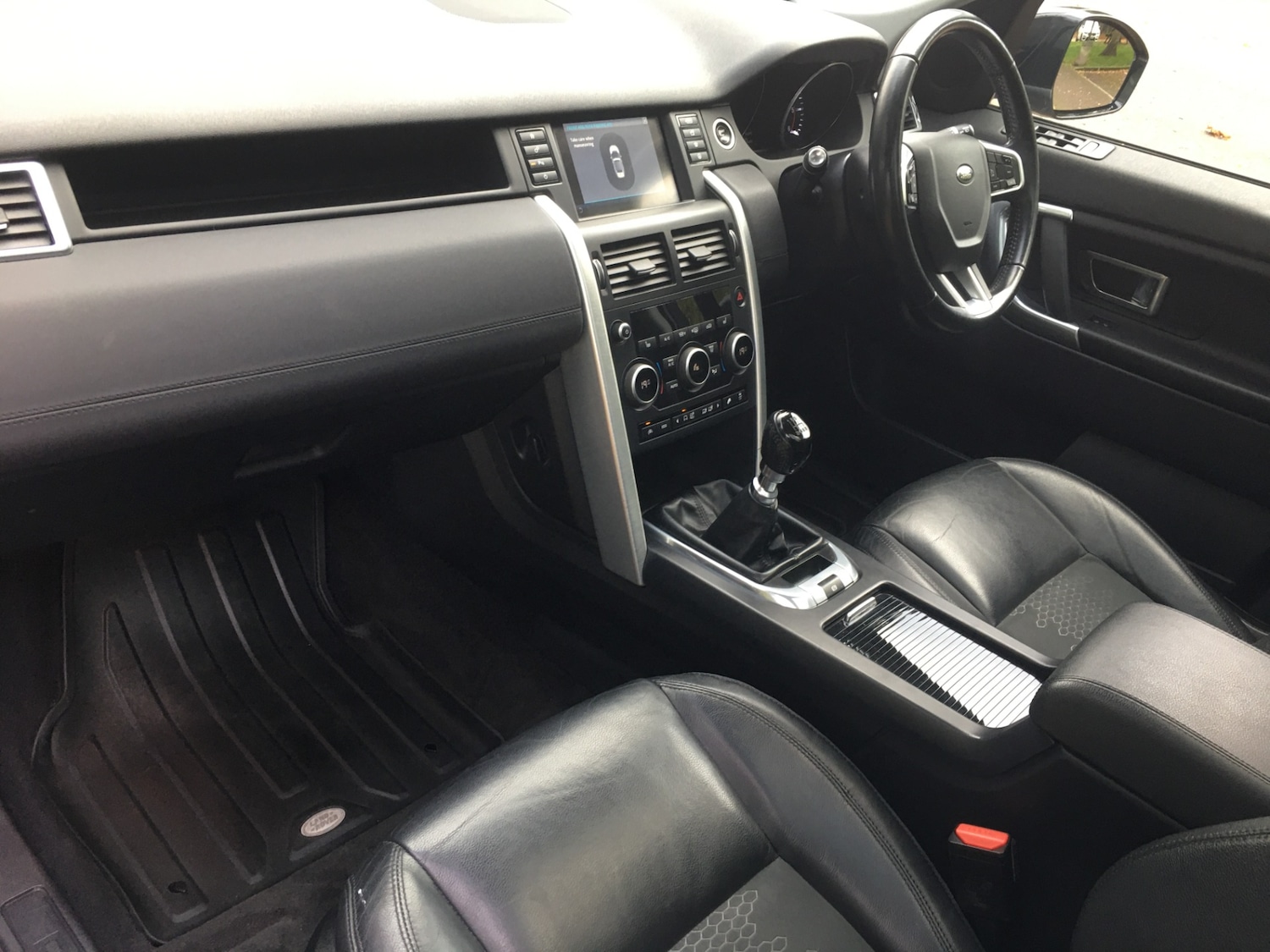 Used Land Rover Discovery Sport 2015 for sale - 76374421: Photo 18