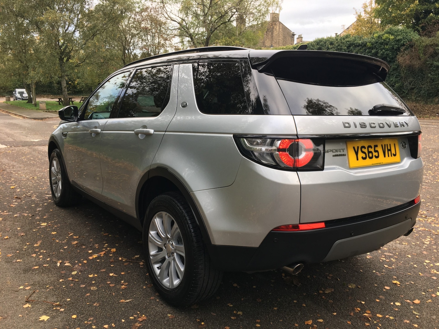 Used Land Rover Discovery Sport 2015 for sale - 76374421: Photo 5