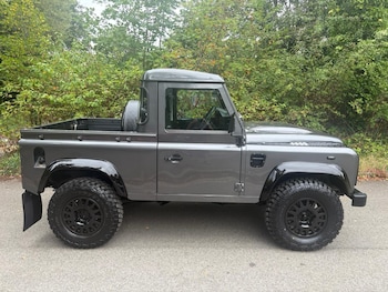 Used Land Rover Defender 2015 for sale - 75844422: Photo
