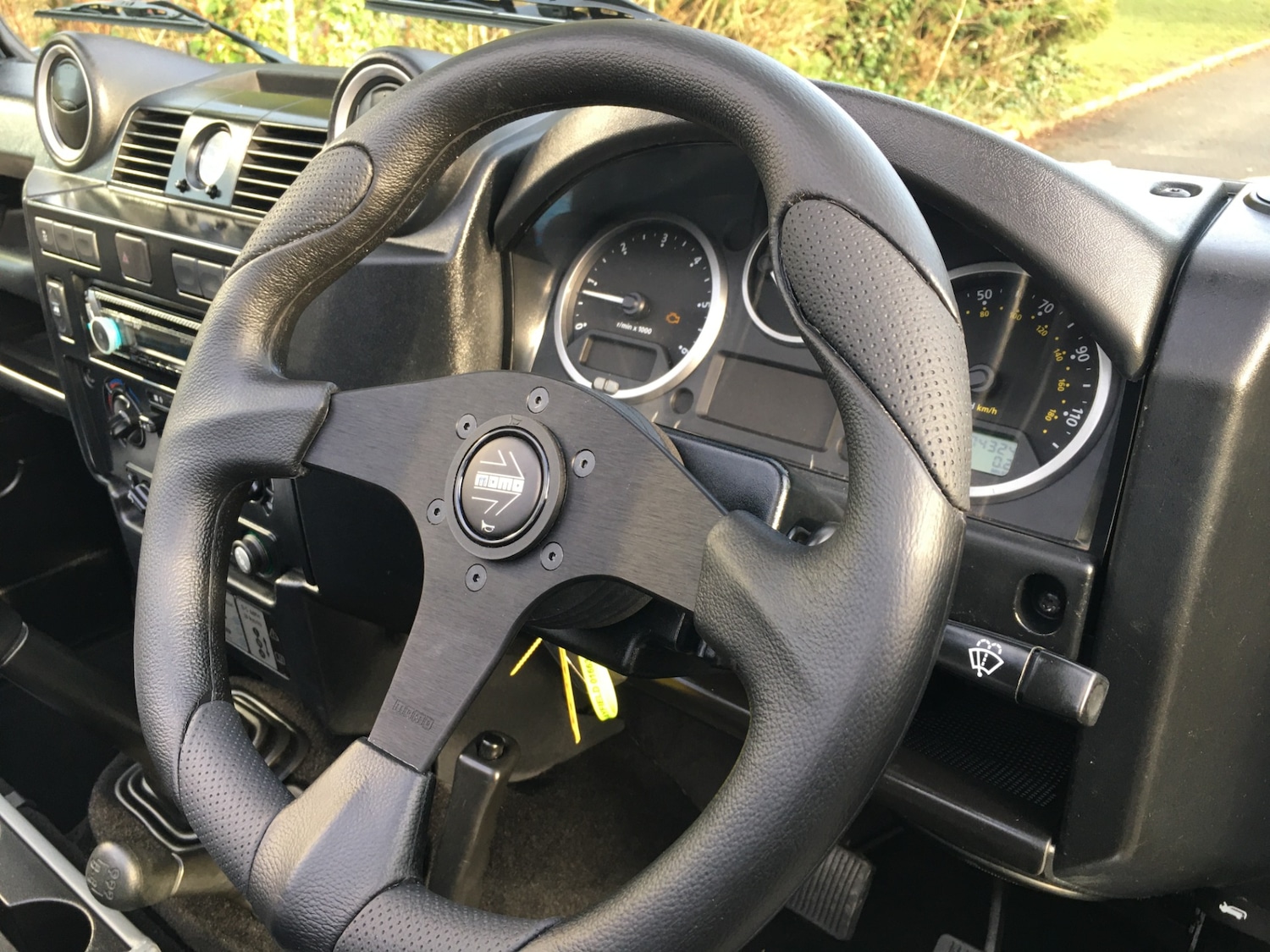 Used Land Rover Defender 2015 for sale - 77233989: Photo 14