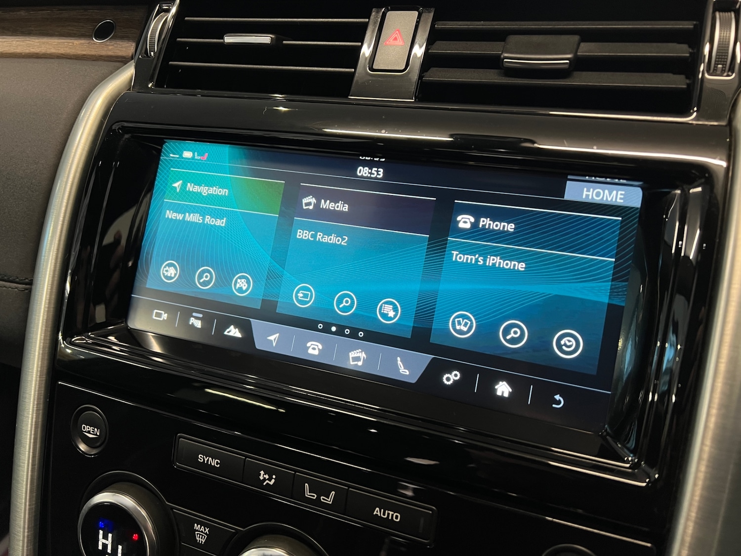 Used Land Rover Discovery 2017 for sale - 77554926: Photo 16