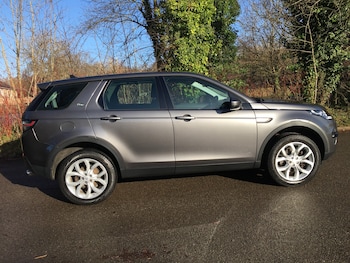 Used Land Rover Discovery Sport 2016 for sale - 77310369: Photo