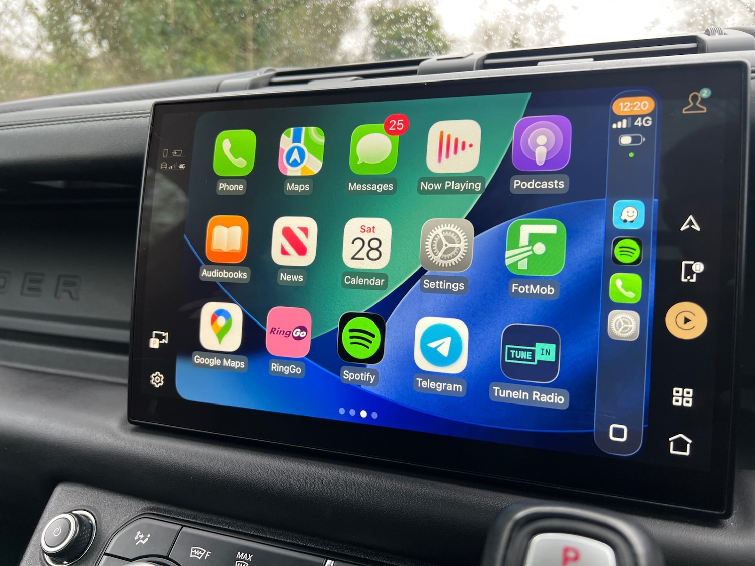 Used Land Rover Defender 2021 for sale - 77628719: Photo 26