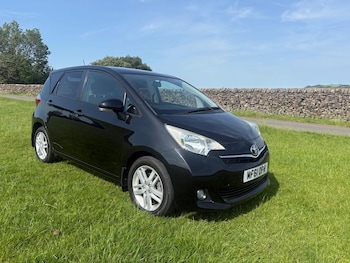 Used Toyota Verso 2011 for sale - 78755342: Photo