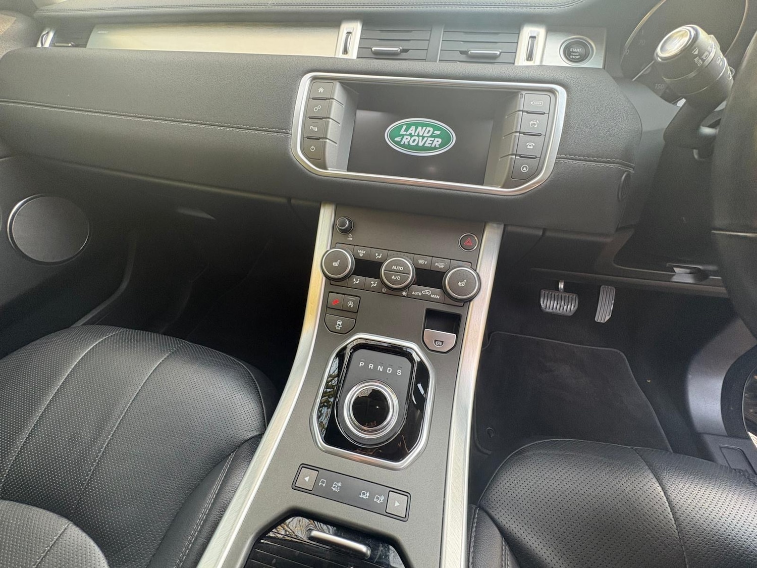 Used Land Rover Range Rover Evoque 2018 for sale - 76517498: Photo 12