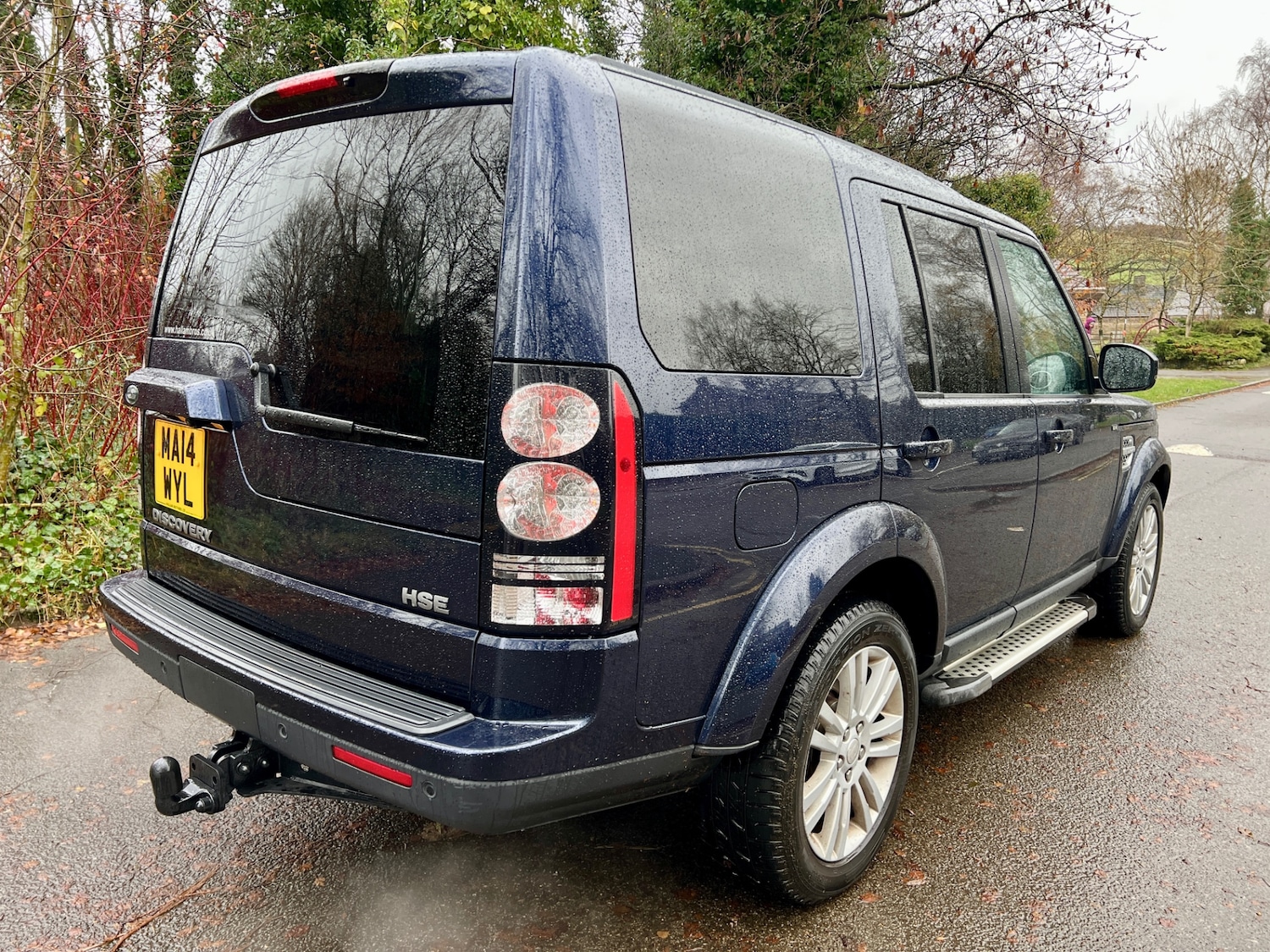 Used Land Rover Discovery 2014 for sale - 76748485: Photo 2