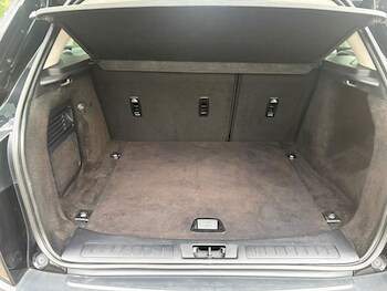 Used Land Rover Discovery Sport 2016 for sale - 77555457: Photo