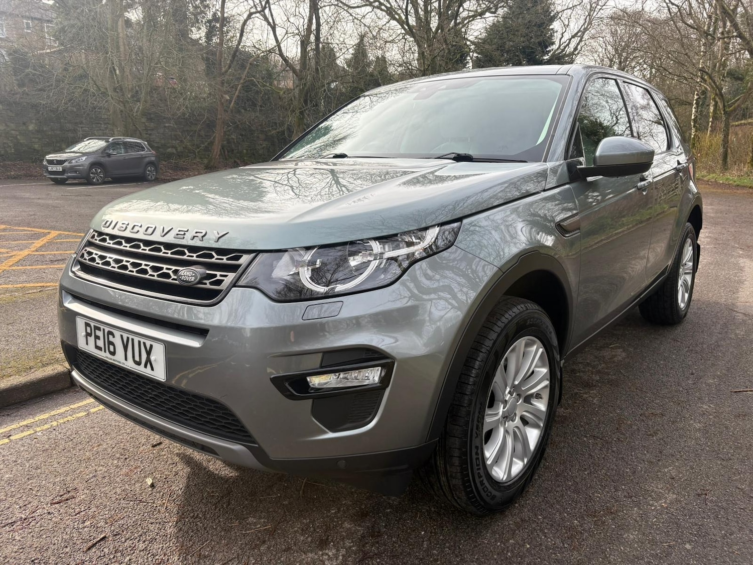 Used Land Rover Discovery Sport 2016 for sale - 77555457: Photo 6
