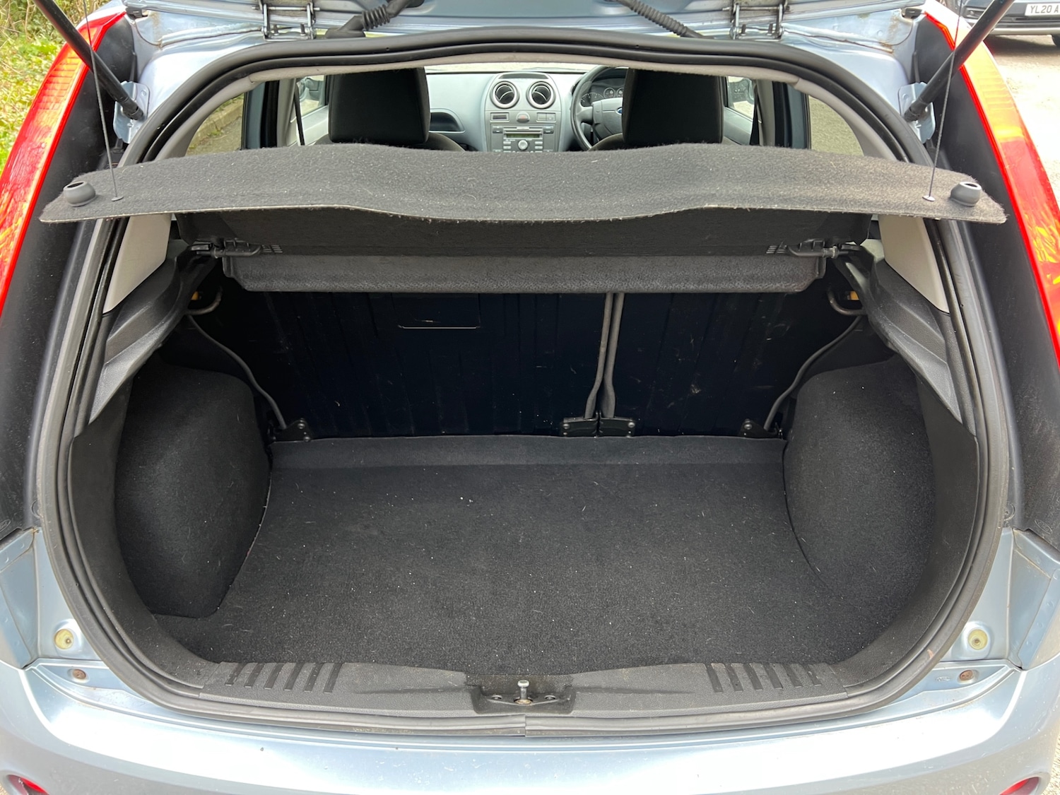 Used Ford Fiesta 2007 for sale - 78053353: Photo 12