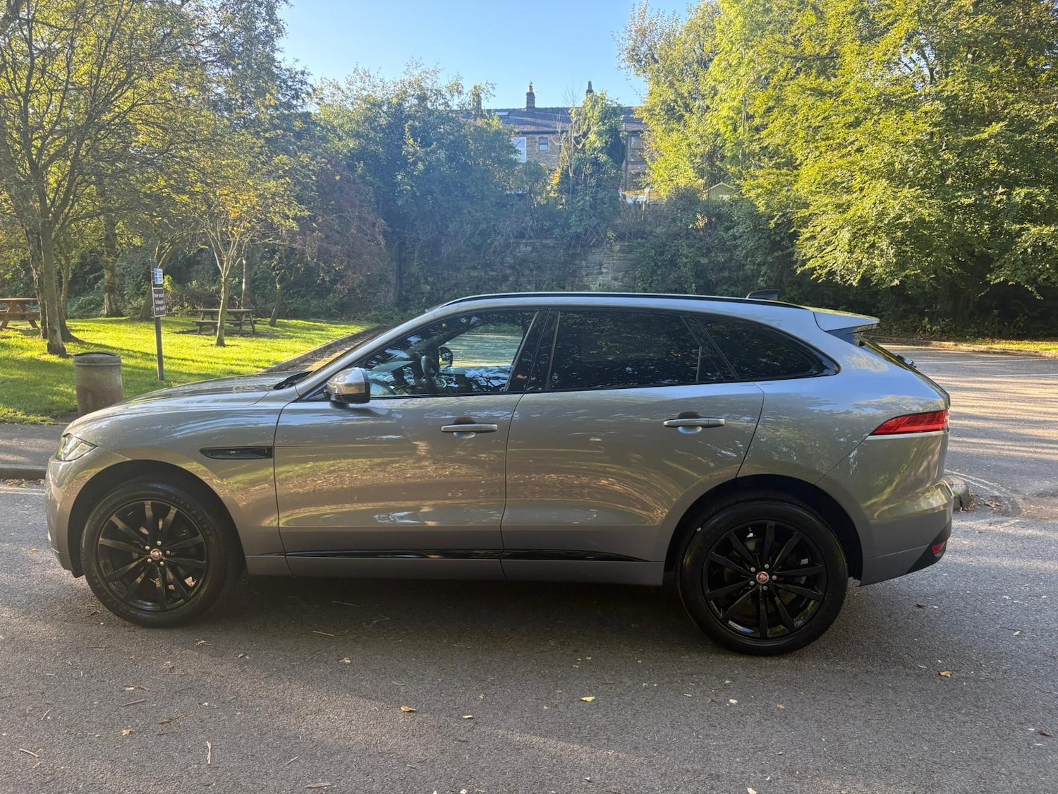Used Jaguar F-Pace 2019 for sale - 76026948: Photo 11